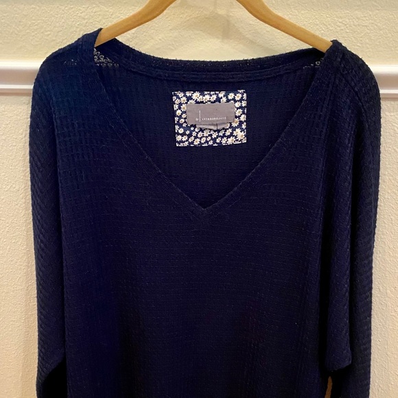 Anthropologie Blue Waffle Knit V Long Sleeve Neck Top Medium - Picture 3 of 10